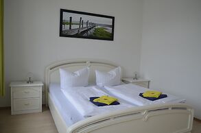 Apartment-Hotel