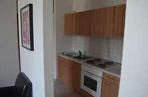 Apartment-Hotel