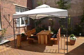 Apartment-Hotel