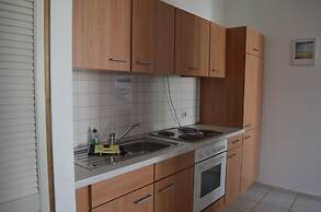 Apartment-Hotel