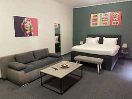 Connect Suites