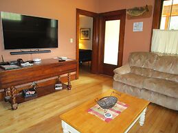 Active Lakeview Escape