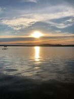 Active Lakeview Escape