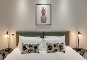 Silver Lining - Penthouse with parking