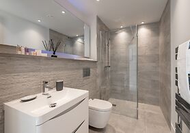 Silver Lining - Penthouse with parking