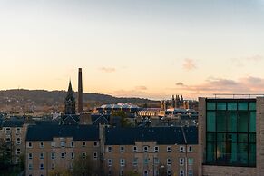 Silver Lining - Penthouse with parking