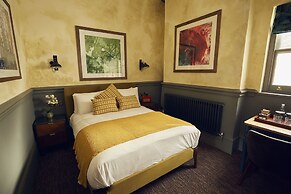 Frederick Street Townhouse