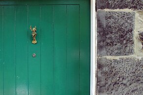 Silver Lining - Meadows Apartments