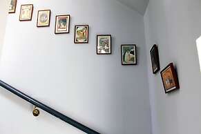 Silver Lining - Meadows Apartments