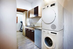 disCrete Villa Archontiki