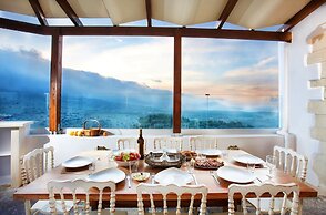 disCrete Villa Archontiki