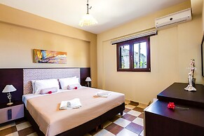 disCrete Villa Chromonastiri