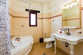 disCrete Villa Chromonastiri