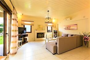 disCrete Villa Chromonastiri