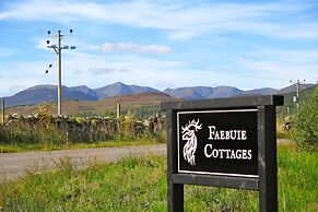 Faebuie Cottages