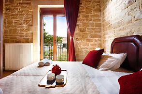 disCrete Villa Loutra