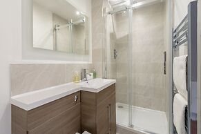 Silver Lining Apartment near Holyrood