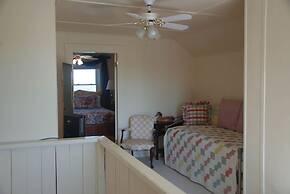 The Guesthouse at Rosecrest Farm