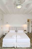 VLIA MAR Myconian Residences