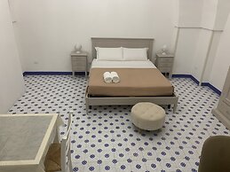 Villa Cesarea Dimora di Charme