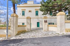 Villa Cesarea Dimora di Charme