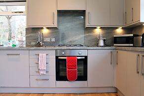 Silver Lining - Gilmore Place Apartment