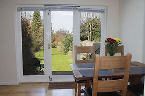 Silver Lining - Gilmore Place Apartment