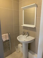 Silver Lining - Luxury Thirlestane Road