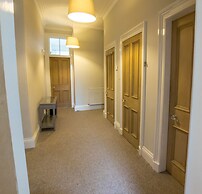 Silver Lining - Luxury Thirlestane Road