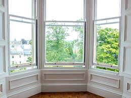 Silver Lining - Luxury Thirlestane Road