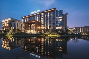 Le Méridien Emei Mountain Resort