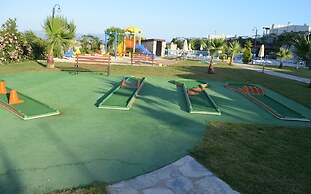 2 Bedrooms Apartment Lake View 5 by Likya Global