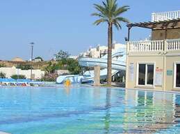 2 Bedrooms Apartment Lake View 5 by Likya Global