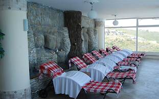 2 Bedrooms Apartment Lake View 5 by Likya Global