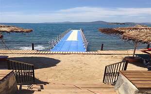 Villa 2 Bedroom Lake View 7