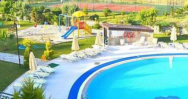 Villa 2 Bedroom Lake View 7