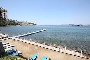 Villa 2 Bedroom Lake View 7