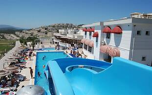 Villa 2 Bedroom Lake View 7