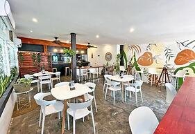 Surf Ranch Tamarindo