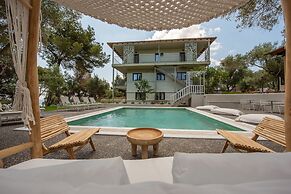 Elies 33 Bio Retreat - Adults Only