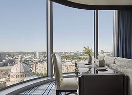 Four Seasons Hotel One Dalton Street, Boston