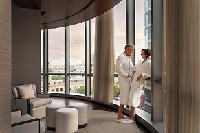 Four Seasons Hotel One Dalton Street, Boston