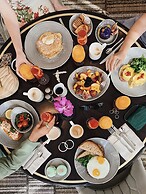 Four Seasons Hotel One Dalton Street, Boston