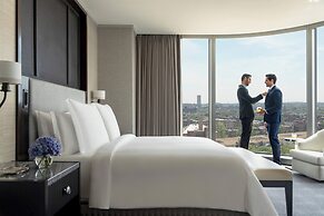 Four Seasons Hotel One Dalton Street, Boston