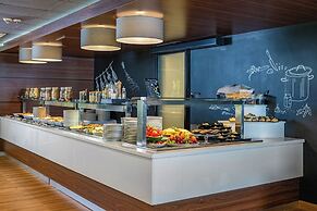 Ambient Hotel & Aromaspa Sikonda