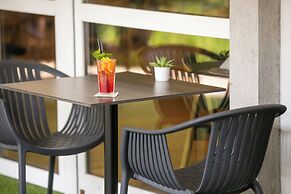 Ambient Hotel & Aromaspa Sikonda