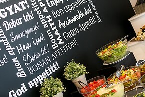 Ambient Hotel & Aromaspa Sikonda