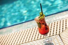 Ambient Hotel & Aromaspa Sikonda