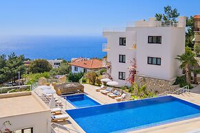 Highclere Hotel and Spa