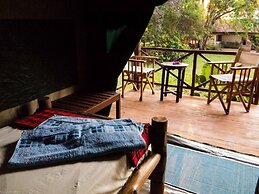 Simbamwenni Lodge and Camping